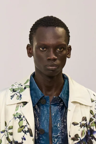 Look 128
